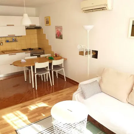 Apartman Ema Apartment *